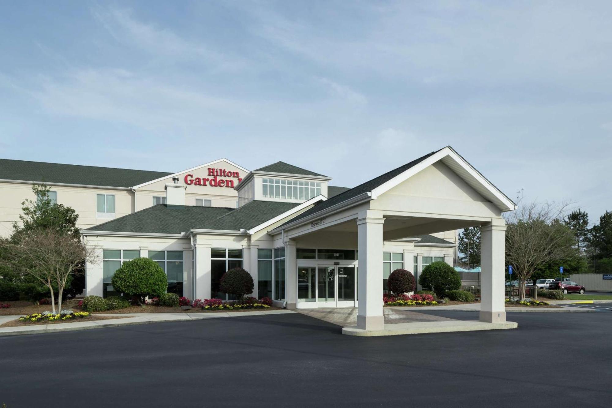 Hilton Garden Inn Dothan Exterior photo