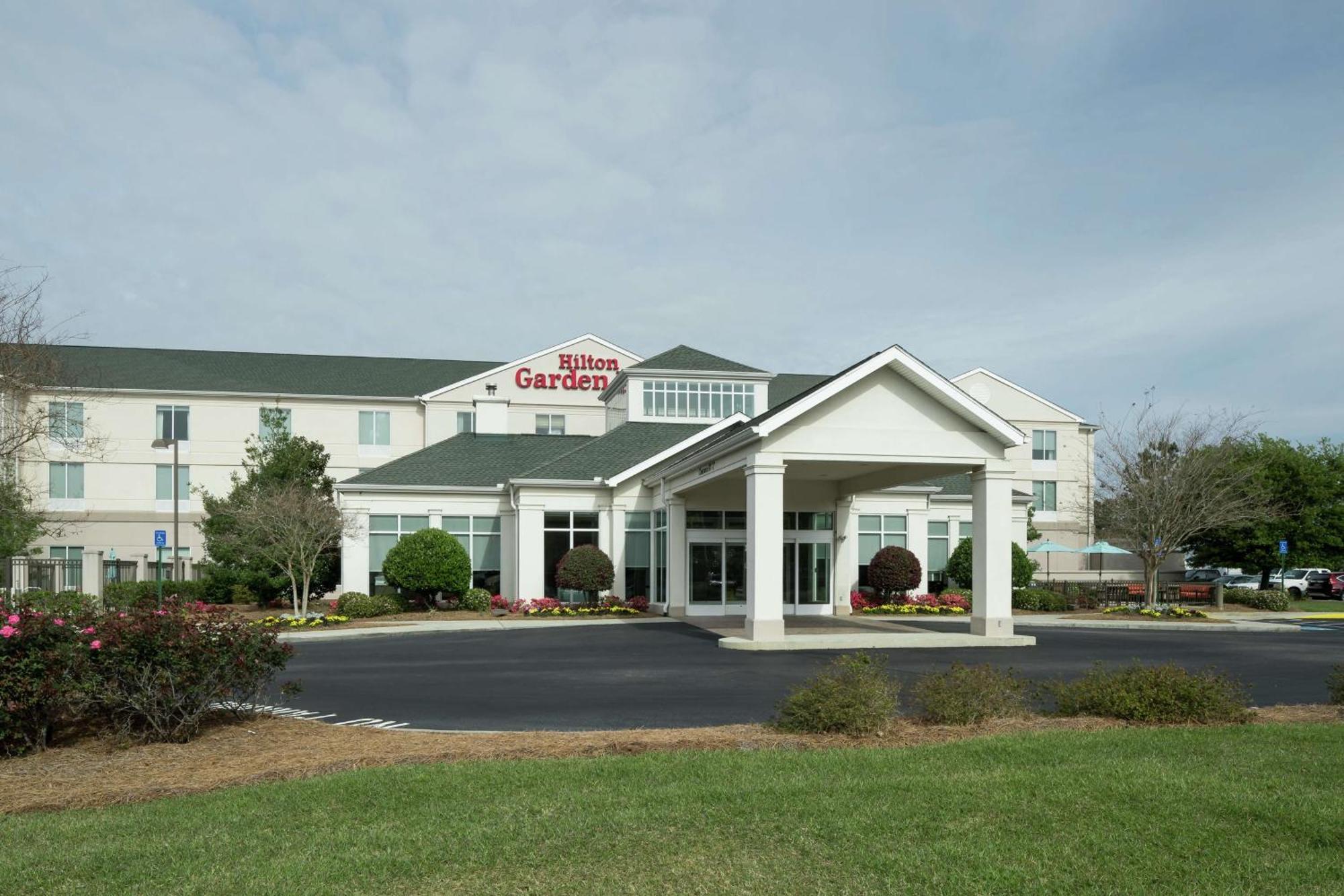 Hilton Garden Inn Dothan Exterior photo